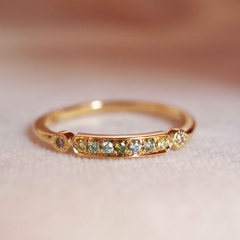 Deco ring