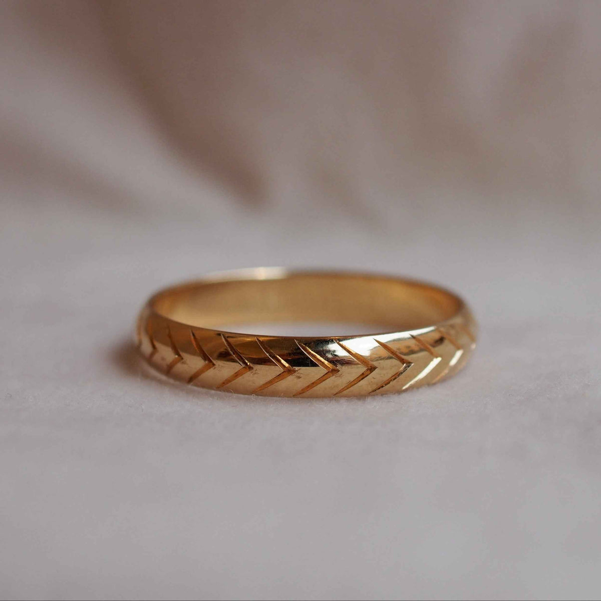 Whole feather ring - bred